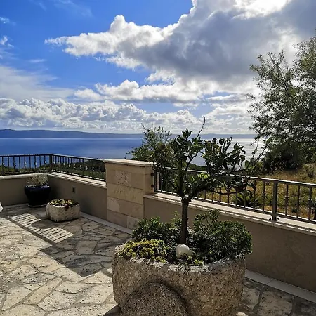 Rita Holiday home Makarska